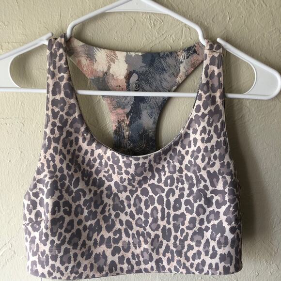 NWT Johnny Was Calme Endurance Reversible Sports Bra - Picture 4 of 8